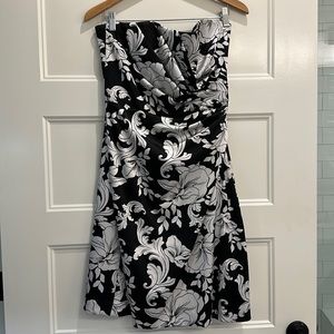 Black dress from White House Black market size 10 great condition